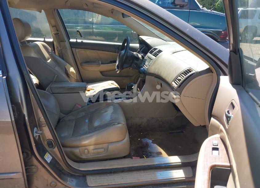 Photo 5 of 2007 Honda Accord 3.0 EX (VIN 1HGCM66577A041304)