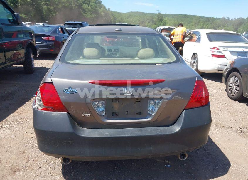 Photo 6 of 2007 Honda Accord 3.0 EX (VIN 1HGCM66577A041304)