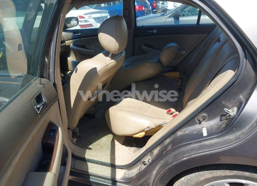 Photo 8 of 2007 Honda Accord 3.0 EX (VIN 1HGCM66577A041304)