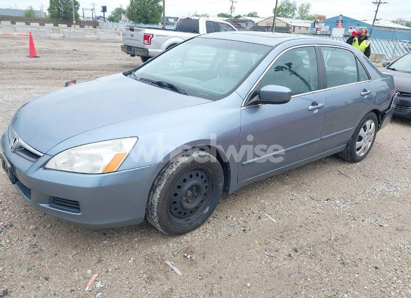 Photo 2 of 2007 Honda Accord 3.0 EX (VIN 1HGCM66577A064940)