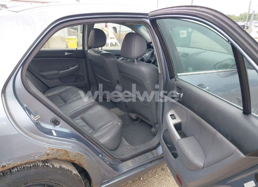 Photo 8 of 2007 Honda Accord 3.0 EX (VIN 1HGCM66577A064940)