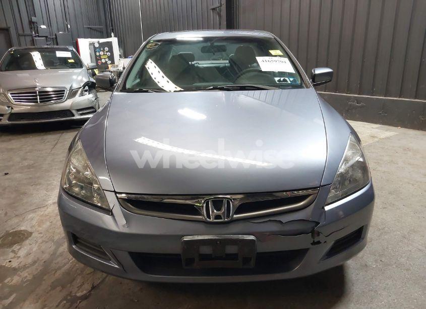 Photo 6 of 2007 Honda Accord 3.0 EX (VIN 1HGCM66577A087392)