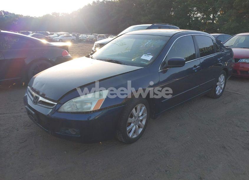 Photo 2 of 2007 Honda Accord 3.0 EX (VIN 1HGCM66577A087568)