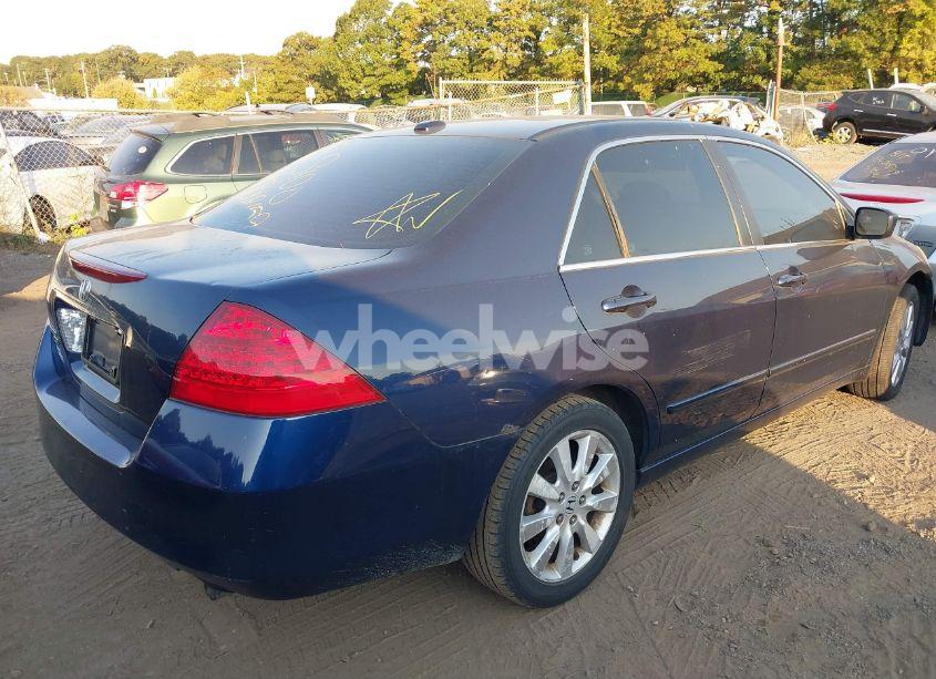Photo 4 of 2007 Honda Accord 3.0 EX (VIN 1HGCM66577A087568)