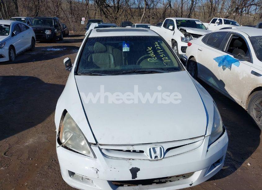 Photo 6 of 2007 Honda Accord 3.0 EX (VIN 1HGCM66577A098778)