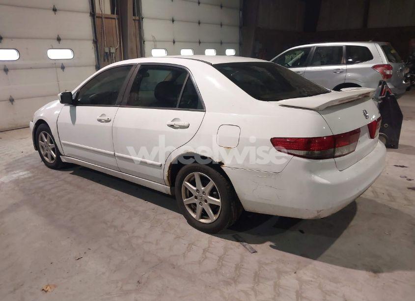 Photo 3 of 2003 Honda Accord 3.0 EX (VIN 1HGCM66583A002408)