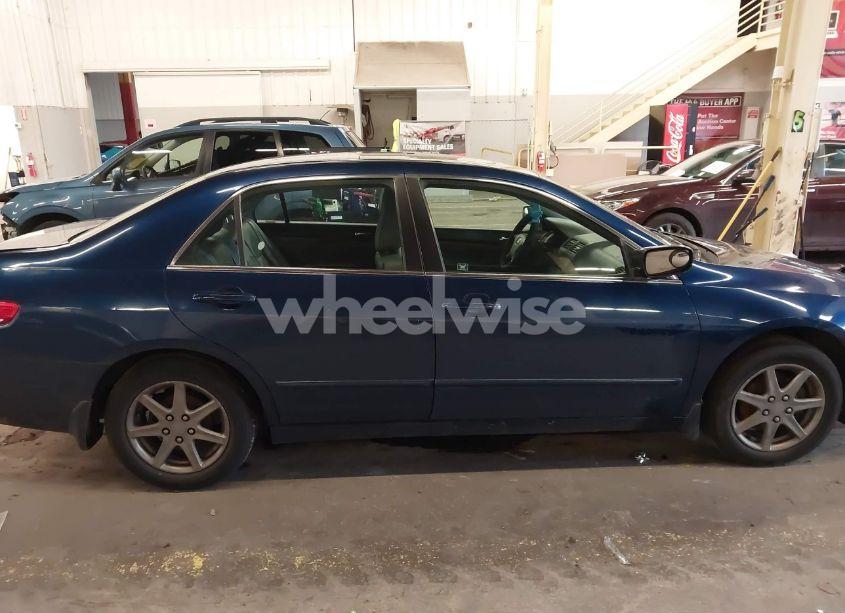 Photo 13 of 2003 Honda Accord 3.0 EX (VIN 1HGCM66583A055917)