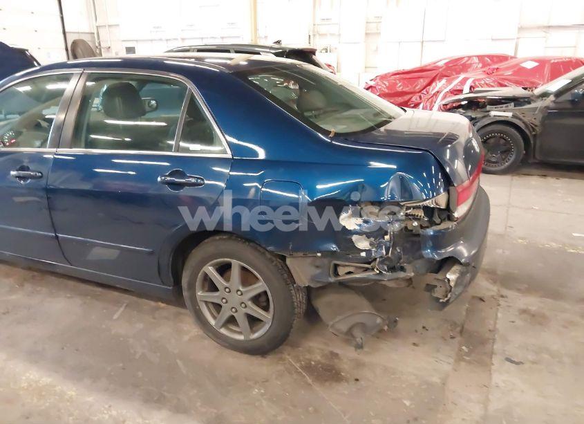 Photo 6 of 2003 Honda Accord 3.0 EX (VIN 1HGCM66583A055917)