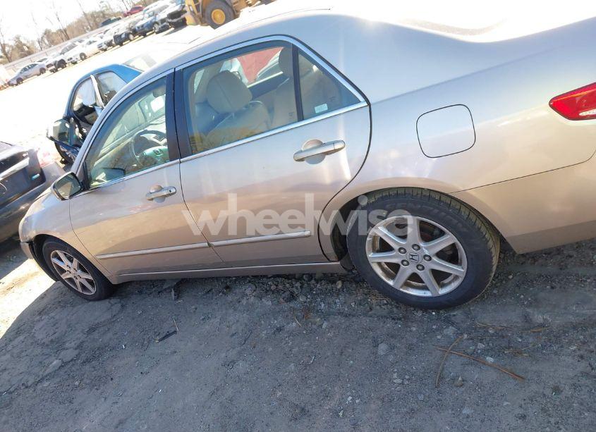 Photo 14 of 2003 Honda Accord 3.0 EX (VIN 1HGCM66583A059451)
