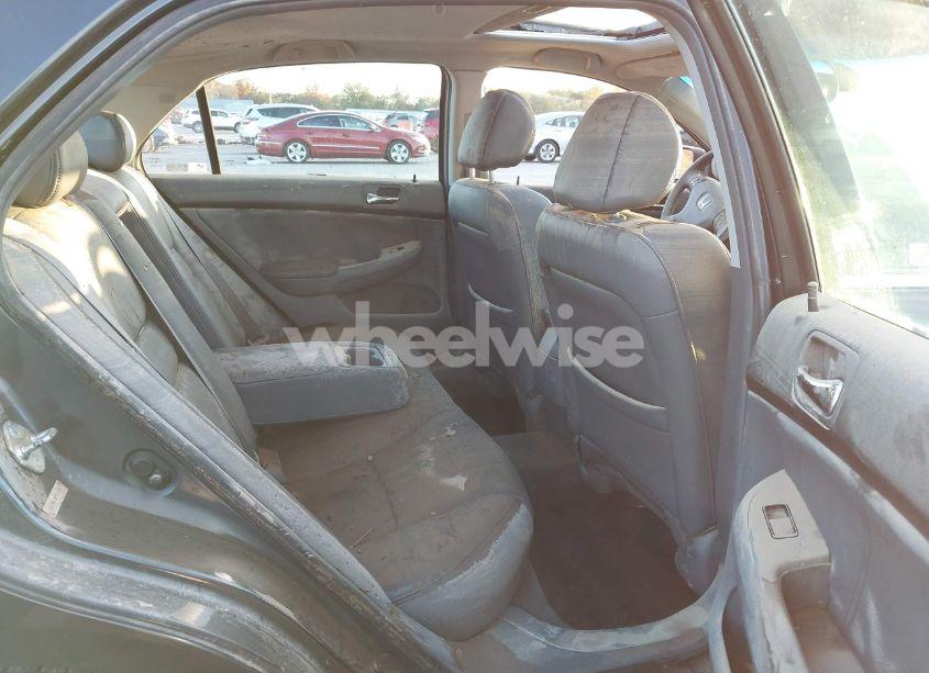 Photo 8 of 2004 Honda Accord 3.0 EX (VIN 1HGCM66584A013085)