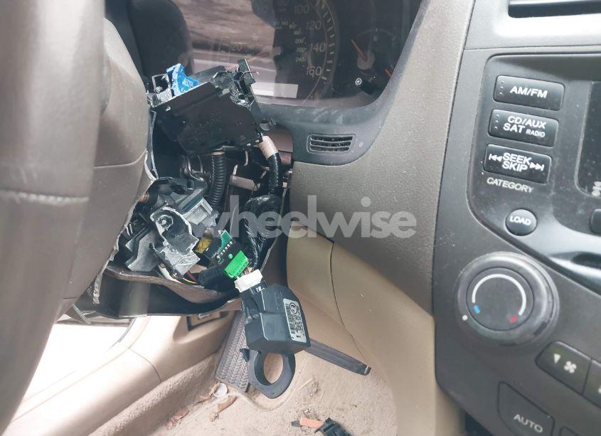 Photo 6 of 2004 Honda Accord 3.0 EX (VIN 1HGCM66584A053232)