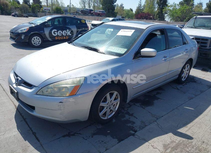 Photo 2 of 2004 Honda Accord 3.0 EX (VIN 1HGCM66584A057653)