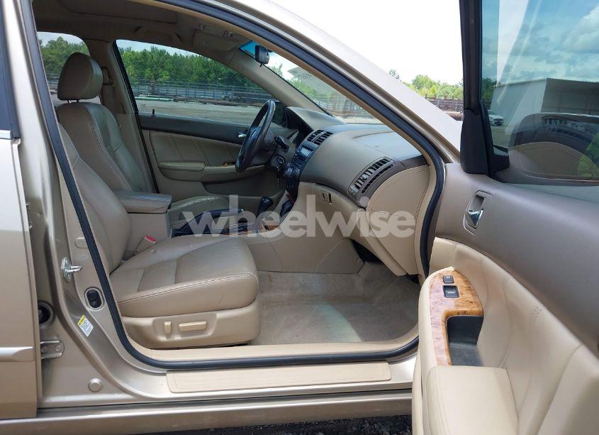 Photo 5 of 2004 Honda Accord 3.0 EX (VIN 1HGCM66584A079202)