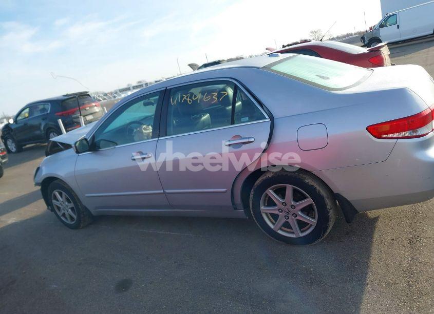 Photo 14 of 2004 Honda Accord 3.0 EX (VIN 1HGCM66584A104079)