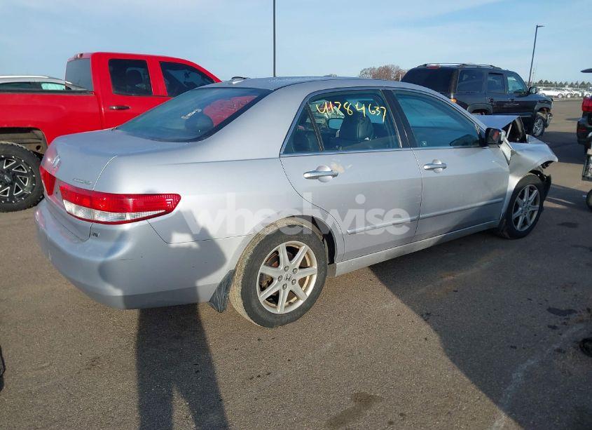 Photo 4 of 2004 Honda Accord 3.0 EX (VIN 1HGCM66584A104079)