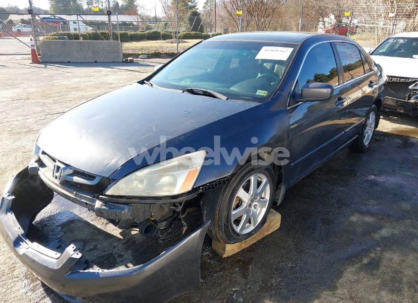 Photo 2 of 2005 Honda Accord 3.0 EX (VIN 1HGCM66585A011936)