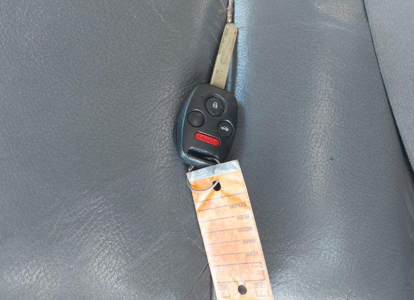 Photo 11 of 2005 Honda Accord 3.0 EX (VIN 1HGCM66585A025934)