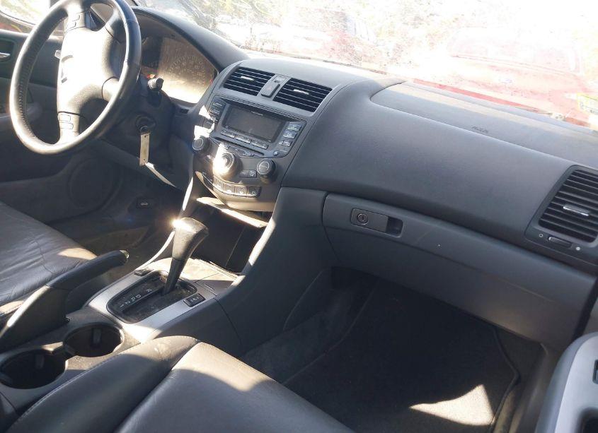 Photo 5 of 2005 Honda Accord 3.0 EX (VIN 1HGCM66585A025934)