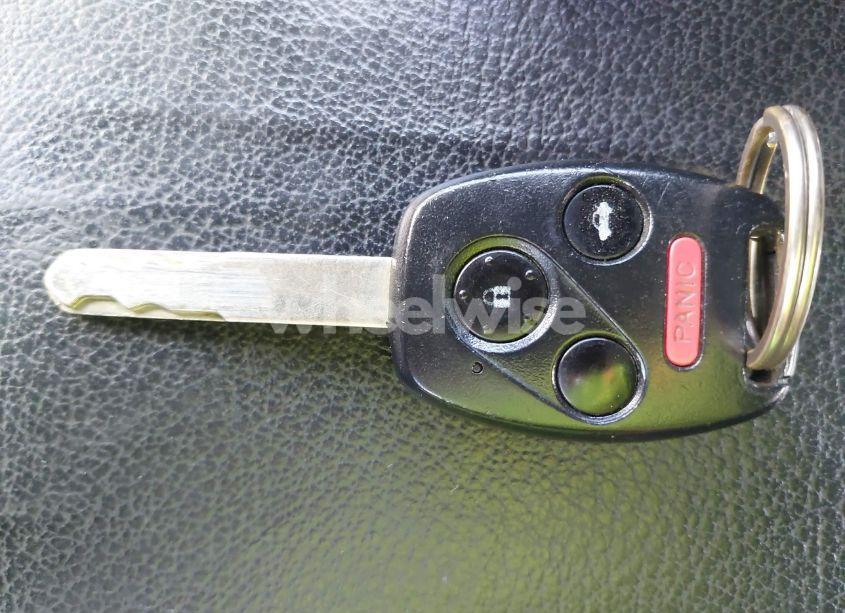 Photo 11 of 2005 Honda Accord 3.0 EX (VIN 1HGCM66585A037579)