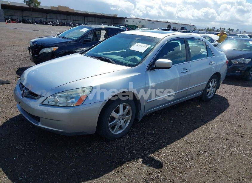 Photo 2 of 2005 Honda Accord 3.0 EX (VIN 1HGCM66585A037579)