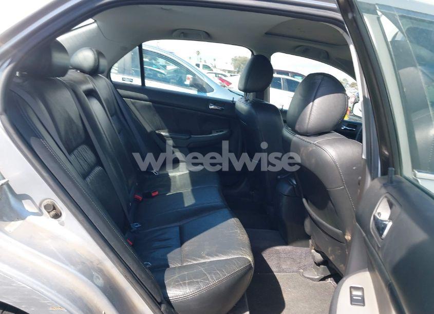 Photo 8 of 2005 Honda Accord 3.0 EX (VIN 1HGCM66585A037579)