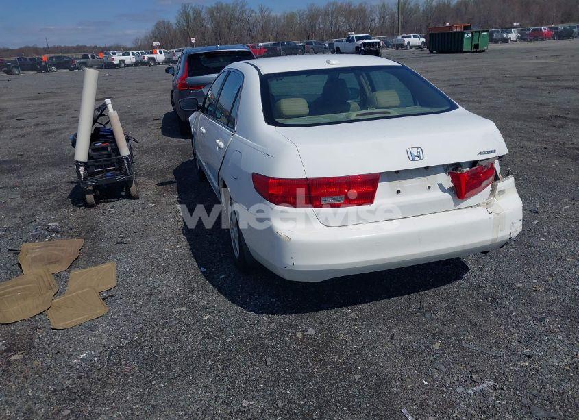 Photo 3 of 2005 Honda Accord 3.0 EX (VIN 1HGCM66585A068508)