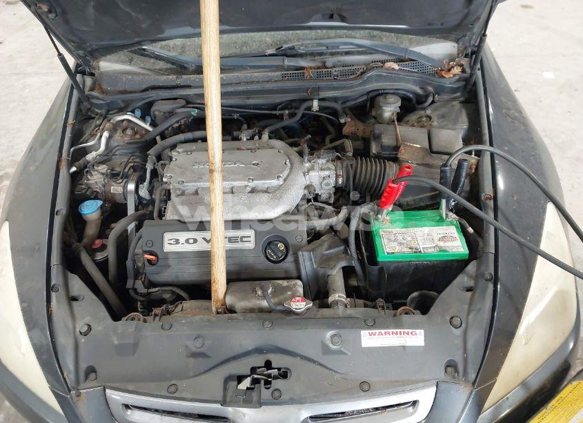 Photo 10 of 2005 Honda Accord 3.0 EX (VIN 1HGCM66585A077631)