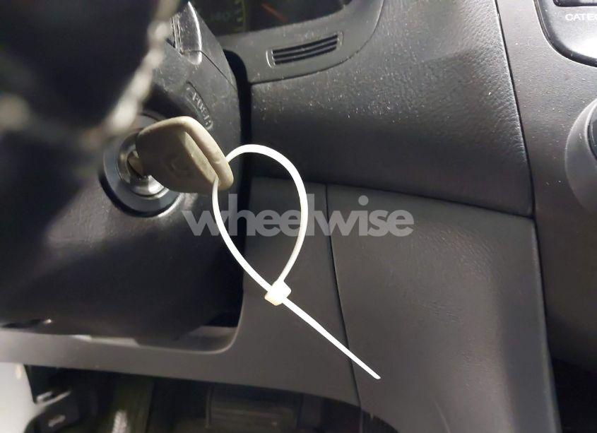 Photo 11 of 2005 Honda Accord 3.0 EX (VIN 1HGCM66585A077631)