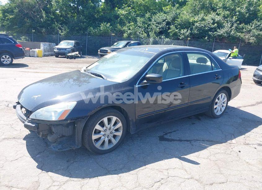 Photo 2 of 2006 Honda Accord 3.0 EX (VIN 1HGCM66586A015244)