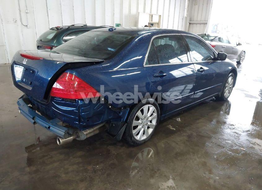 Photo 4 of 2006 Honda Accord 3.0 EX (VIN 1HGCM66586A044758)