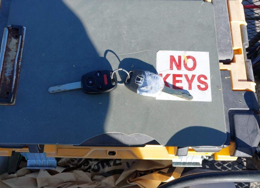 Photo 11 of 2006 Honda Accord 3.0 EX (VIN 1HGCM66586A075640)