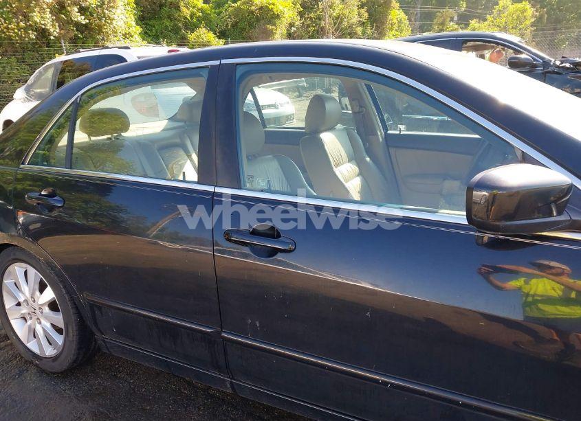 Photo 13 of 2007 Honda Accord 3.0 EX (VIN 1HGCM66587A019456)