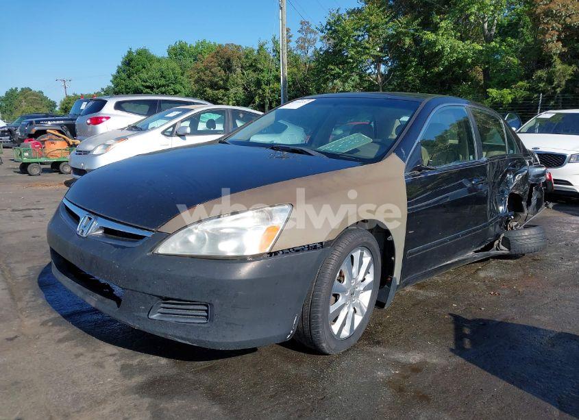 Photo 2 of 2007 Honda Accord 3.0 EX (VIN 1HGCM66587A019456)