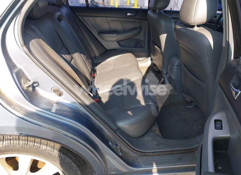 Photo 8 of 2007 Honda Accord 3.0 EX (VIN 1HGCM66587A024754)