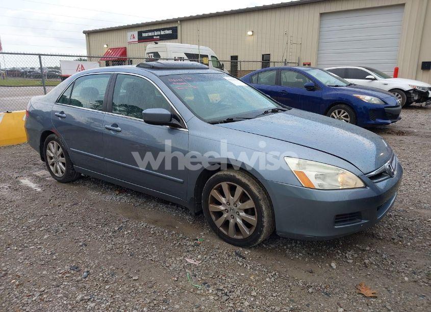 2007 Honda Accord 3.0 EX (VIN 1HGCM66587A043563) main photo