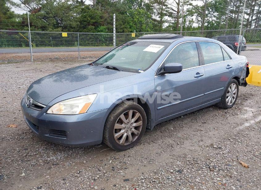Photo 2 of 2007 Honda Accord 3.0 EX (VIN 1HGCM66587A043563)