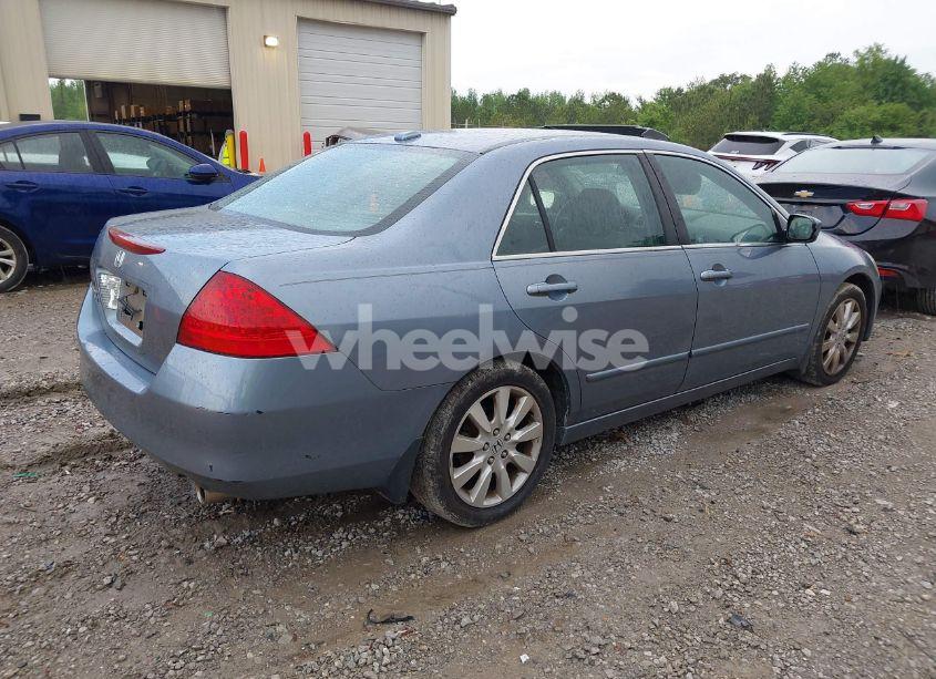 Photo 4 of 2007 Honda Accord 3.0 EX (VIN 1HGCM66587A043563)