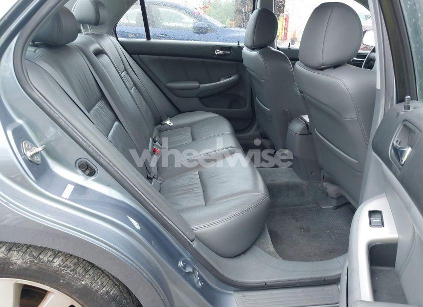 Photo 8 of 2007 Honda Accord 3.0 EX (VIN 1HGCM66587A043563)
