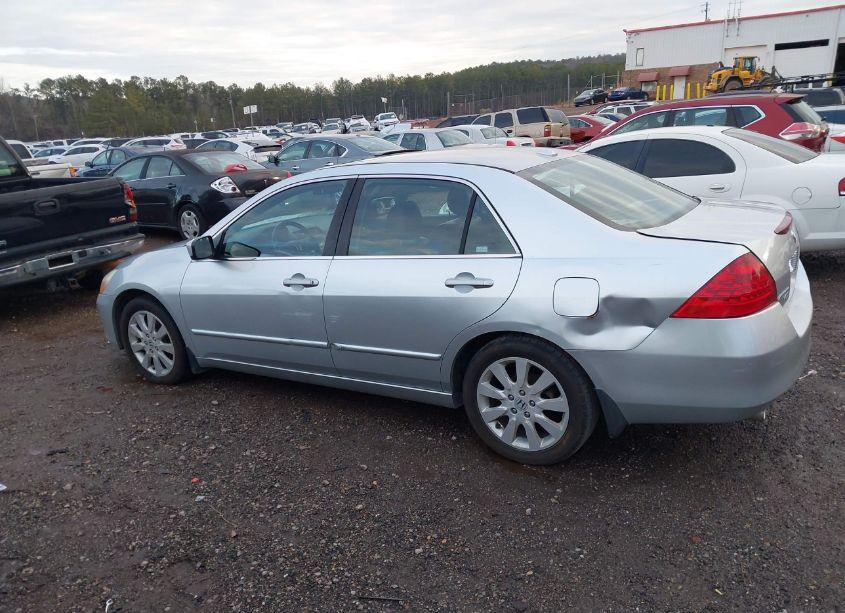 Photo 6 of 2007 Honda Accord 3.0 EX (VIN 1HGCM66587A052716)