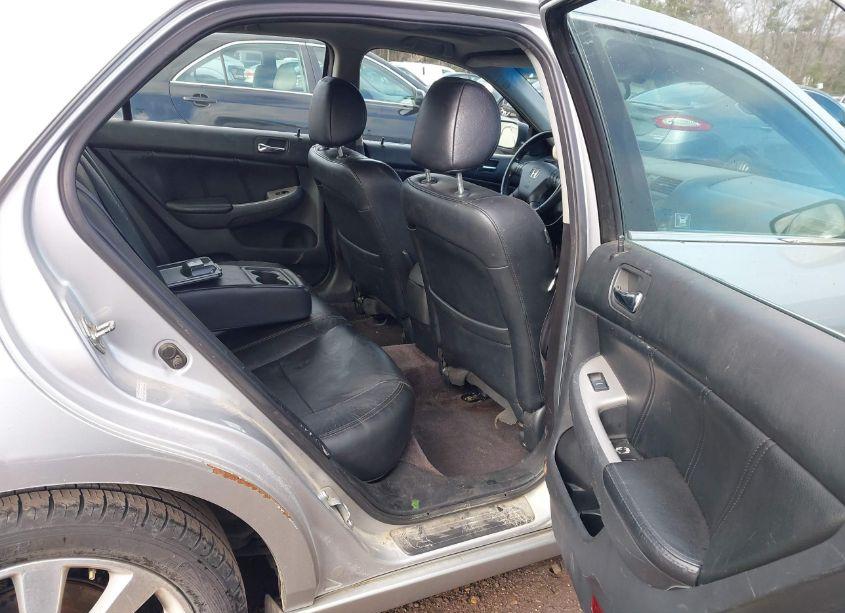 Photo 8 of 2007 Honda Accord 3.0 EX (VIN 1HGCM66587A052716)