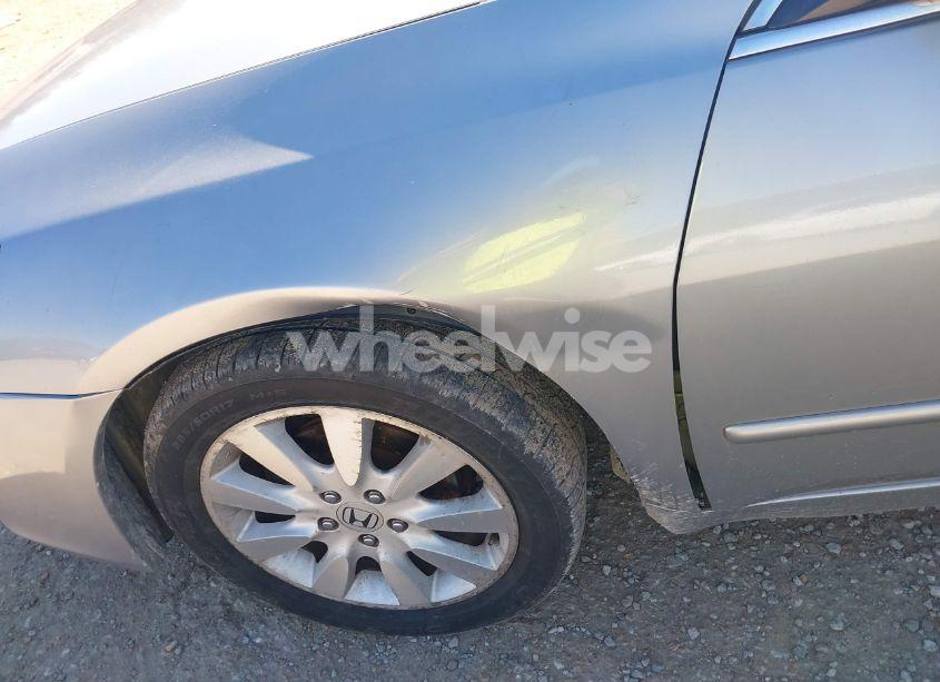 Photo 13 of 2007 Honda Accord 3.0 EX (VIN 1HGCM66587A074344)