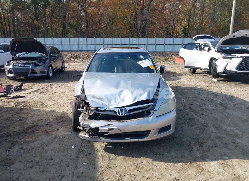 Photo 12 of 2007 Honda Accord 3.0 EX (VIN 1HGCM66587A094996)