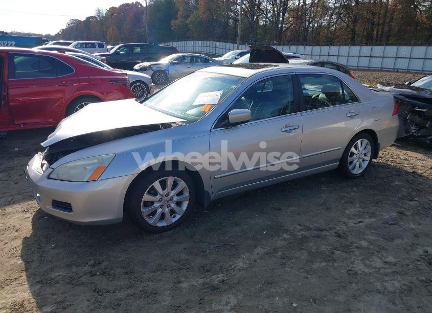 Photo 2 of 2007 Honda Accord 3.0 EX (VIN 1HGCM66587A094996)