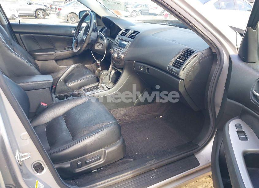 Photo 5 of 2007 Honda Accord 3.0 EX (VIN 1HGCM66587A094996)