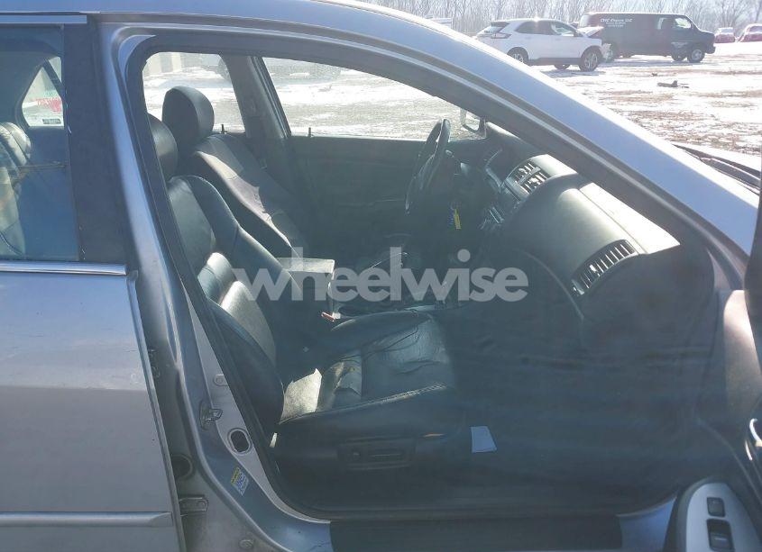 Photo 5 of 2003 Honda Accord 3.0 EX (VIN 1HGCM66593A002921)