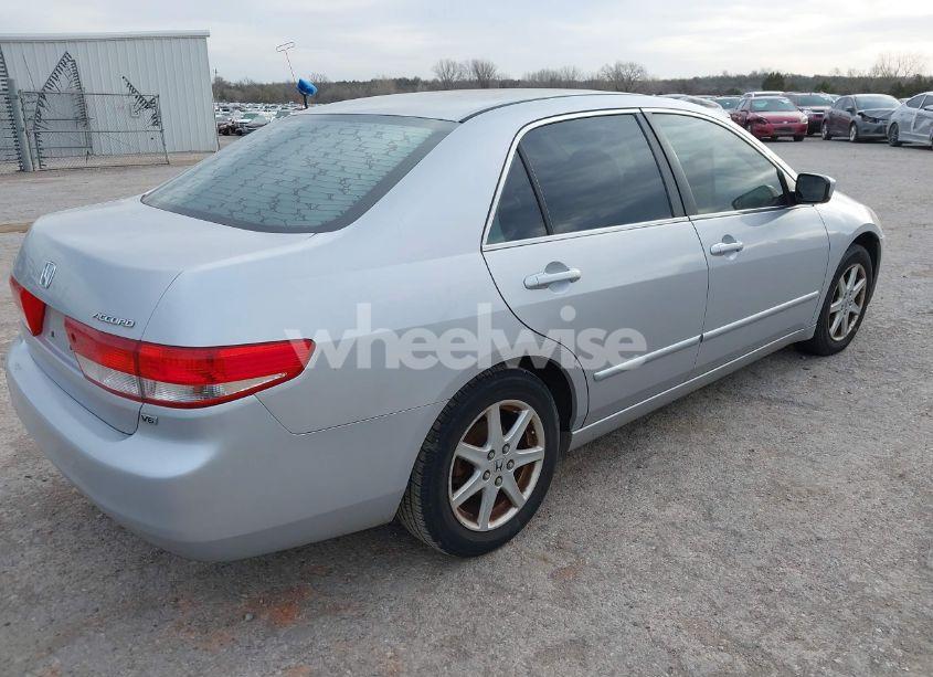 Photo 4 of 2003 Honda Accord 3.0 EX (VIN 1HGCM66593A005673)