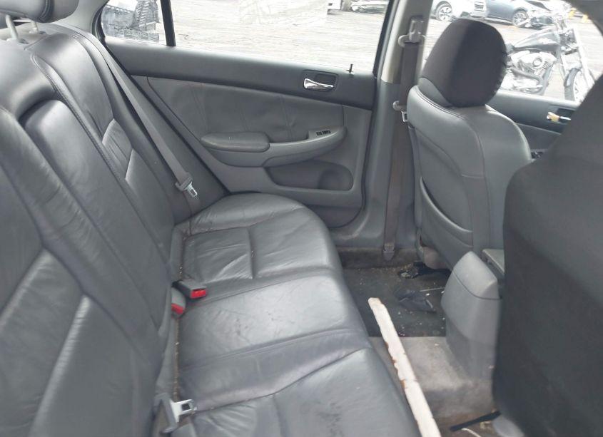 Photo 8 of 2003 Honda Accord 3.0 EX (VIN 1HGCM66593A007164)