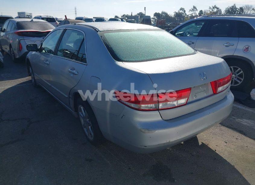 Photo 3 of 2003 Honda Accord 3.0 EX (VIN 1HGCM66593A028922)