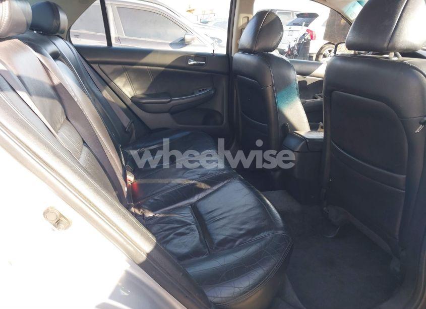 Photo 8 of 2003 Honda Accord 3.0 EX (VIN 1HGCM66593A028922)