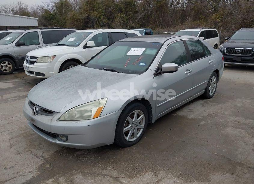 Photo 2 of 2003 Honda Accord 3.0 EX (VIN 1HGCM66593A052041)